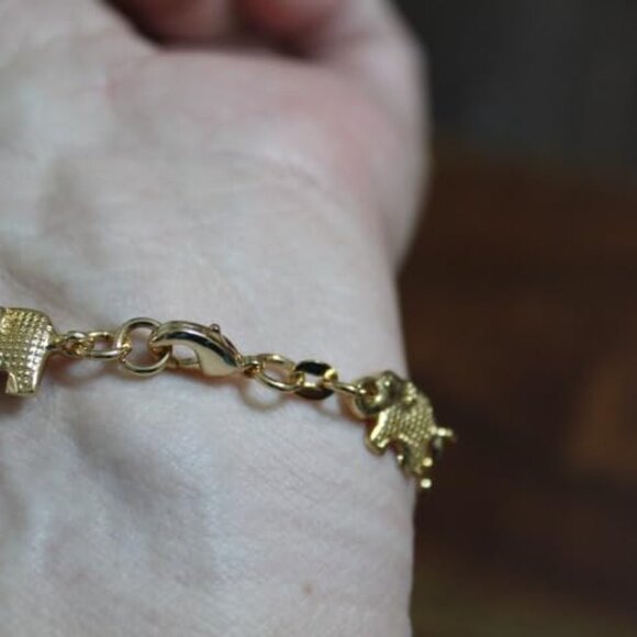 Neiman Marcus 18K Gold Plated Elephant Bracelet - Picture 3 of 4